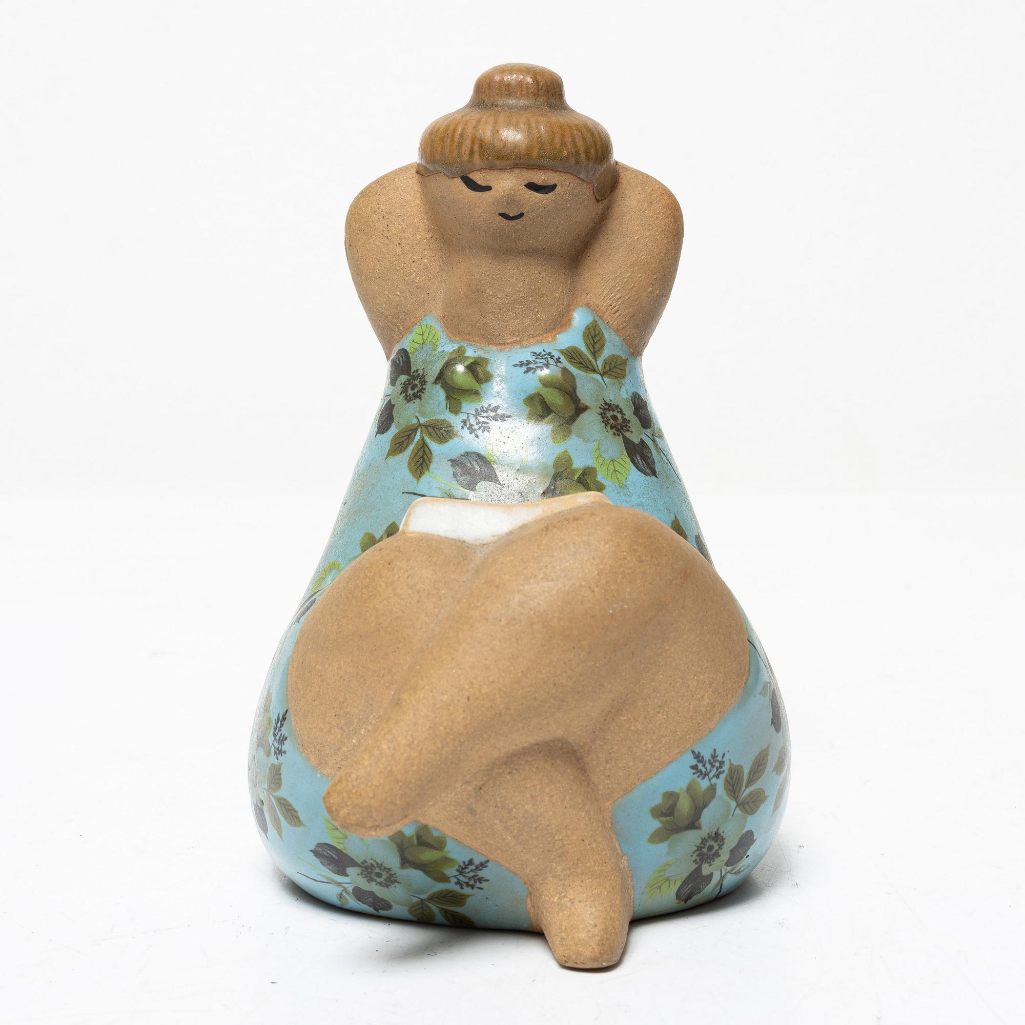 Lisa Larson, figurin, stengods, "Emma", ur serien "ABC-flickorna", Gustavsberg.
