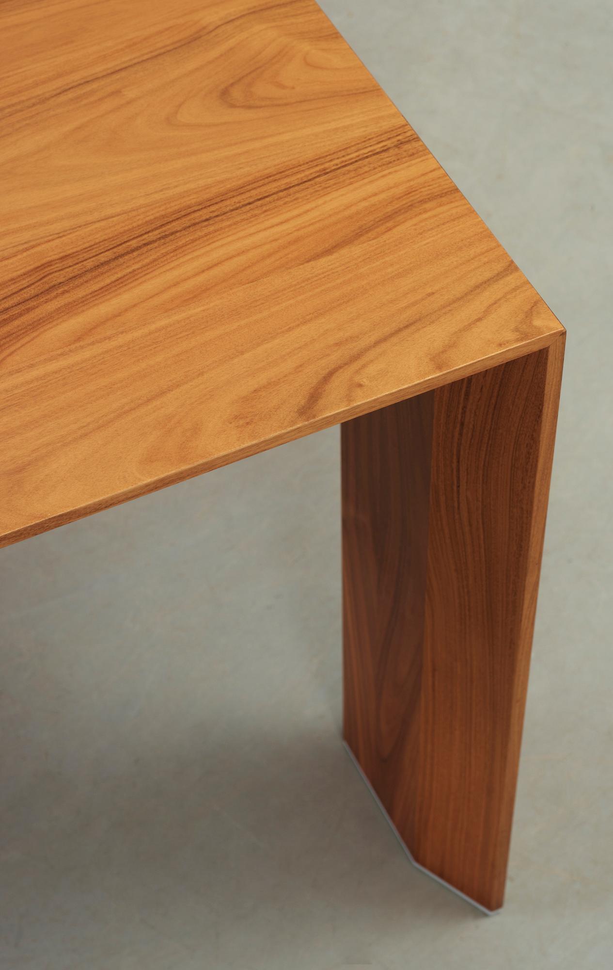 BORD, "El dom", Hannes Wettstein, Cassina, Italien, formgiven 2006.