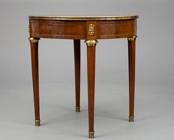 BORD, empire Ryssland 1800-talets första hälft.