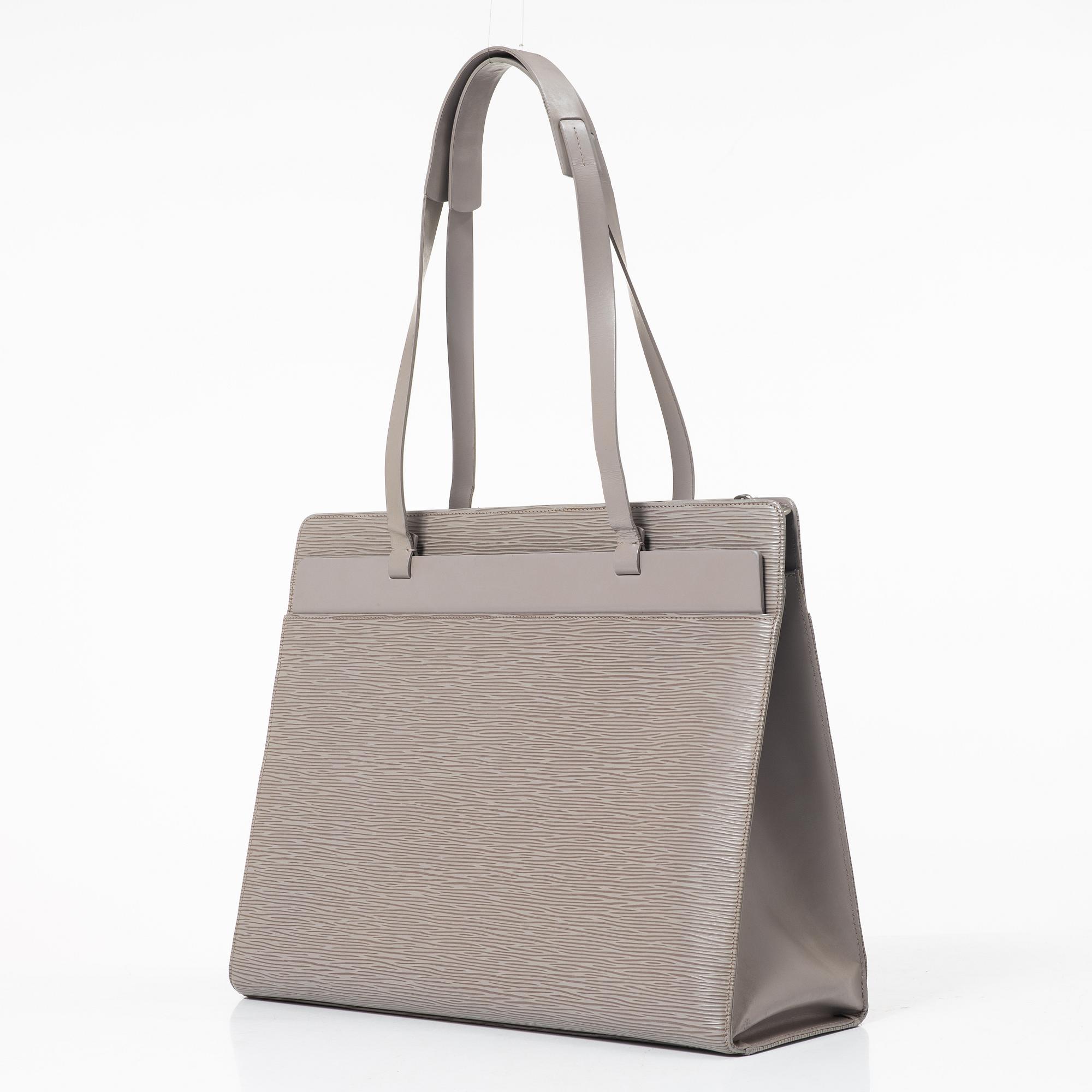 Louis Vuitton, Bag, "Epi Croisette MM".