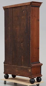 SKÅP, barock, bär datering 1757.