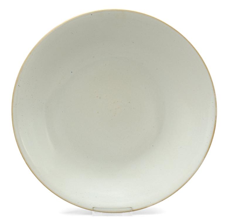 A Toini Muona stoneware dish, Arabia, Finland.