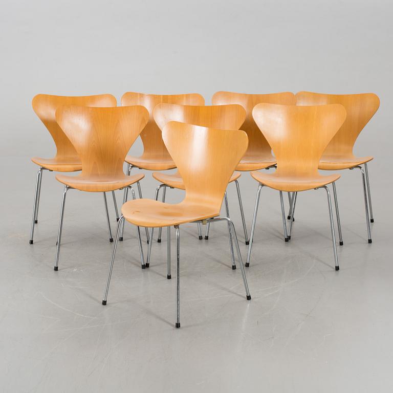 ARNE JACOBSEN, stolar, 8 st, "Sjuan", Fritz Hansen, Danmark, 1981.