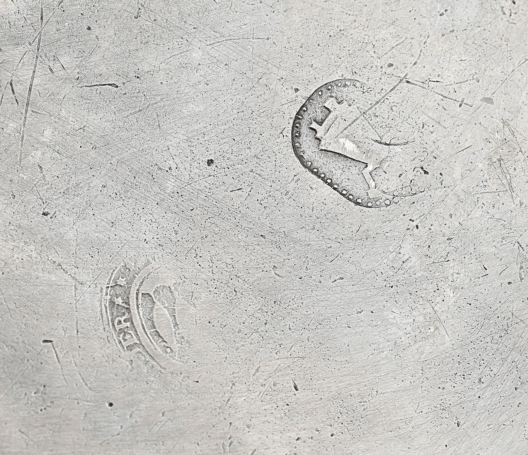 FAT, 2 st tenn, otydliga stämplar, 1700 resp 1800-tal.