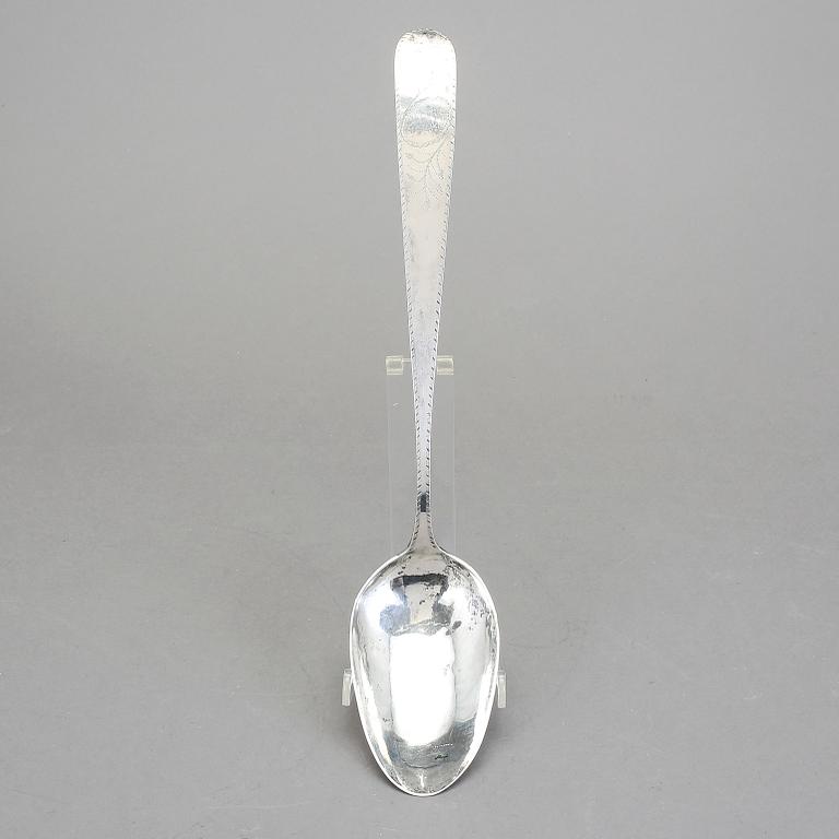 RAGUSKED, silver, Norge, 1800-tal, otydlig mästarstämpel. Vikt ca 165 gram.