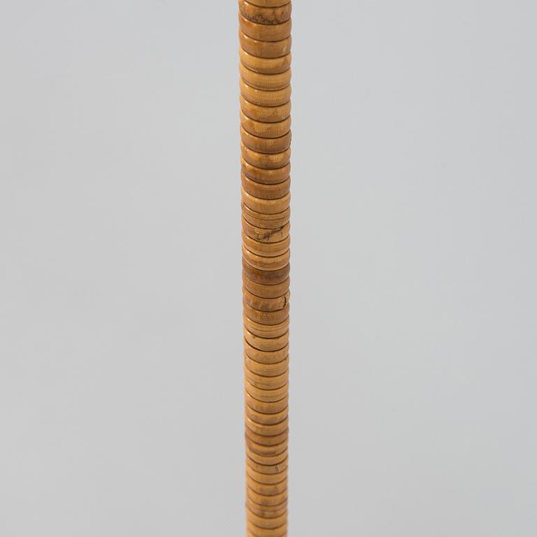 Paavo Tynell, golvlampa, modell K10-10, Idman, 1900-talets mitt.