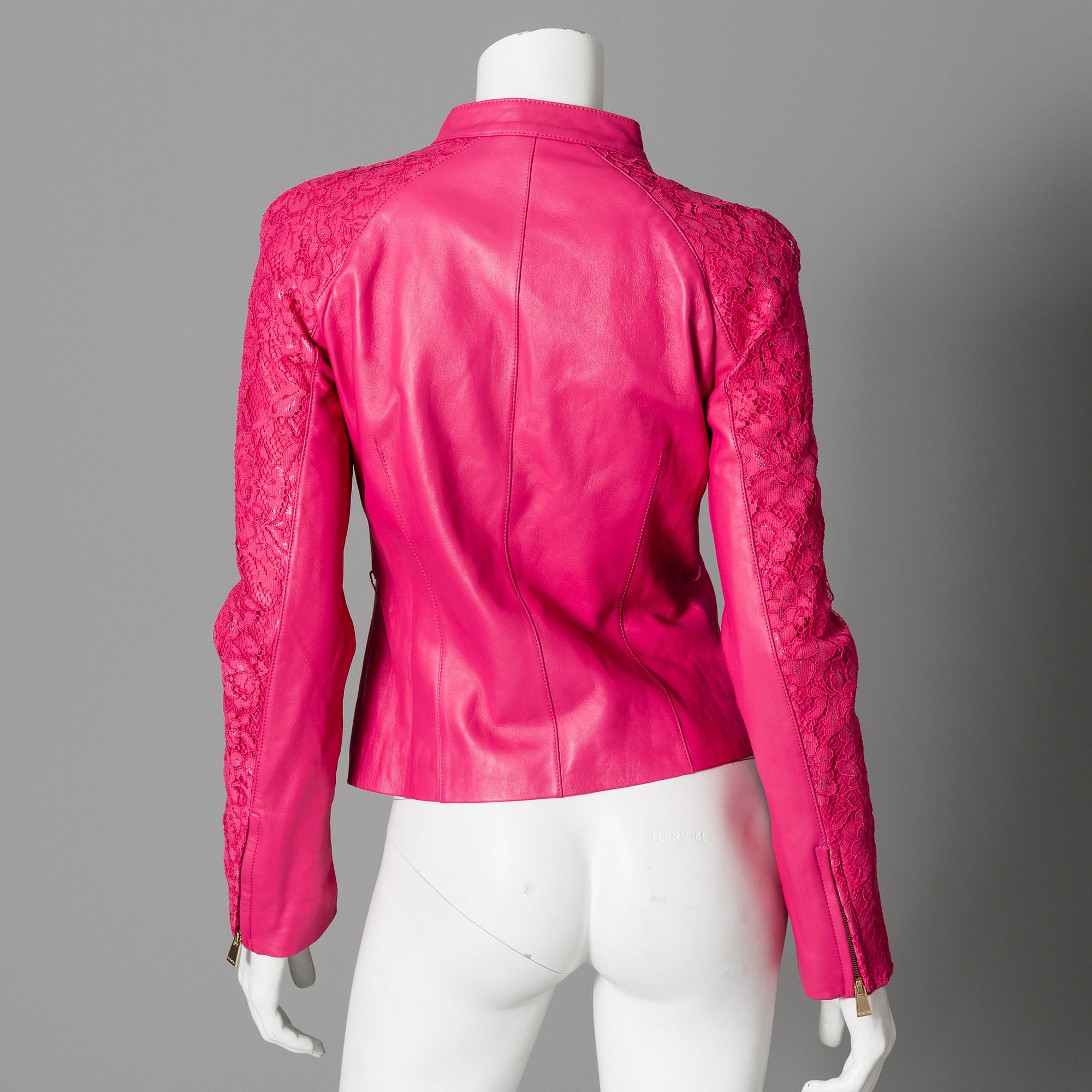 SKINNJACKA, Valentino.