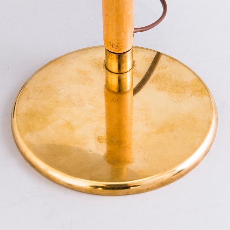 PAAVO TYNELL, bordslampa, Taito 1900-talets mitt.