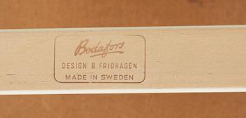 SÄNGBORD, ett par, Bertil Fridhagen, Bodafors, omkring 1900-talets mitt.
