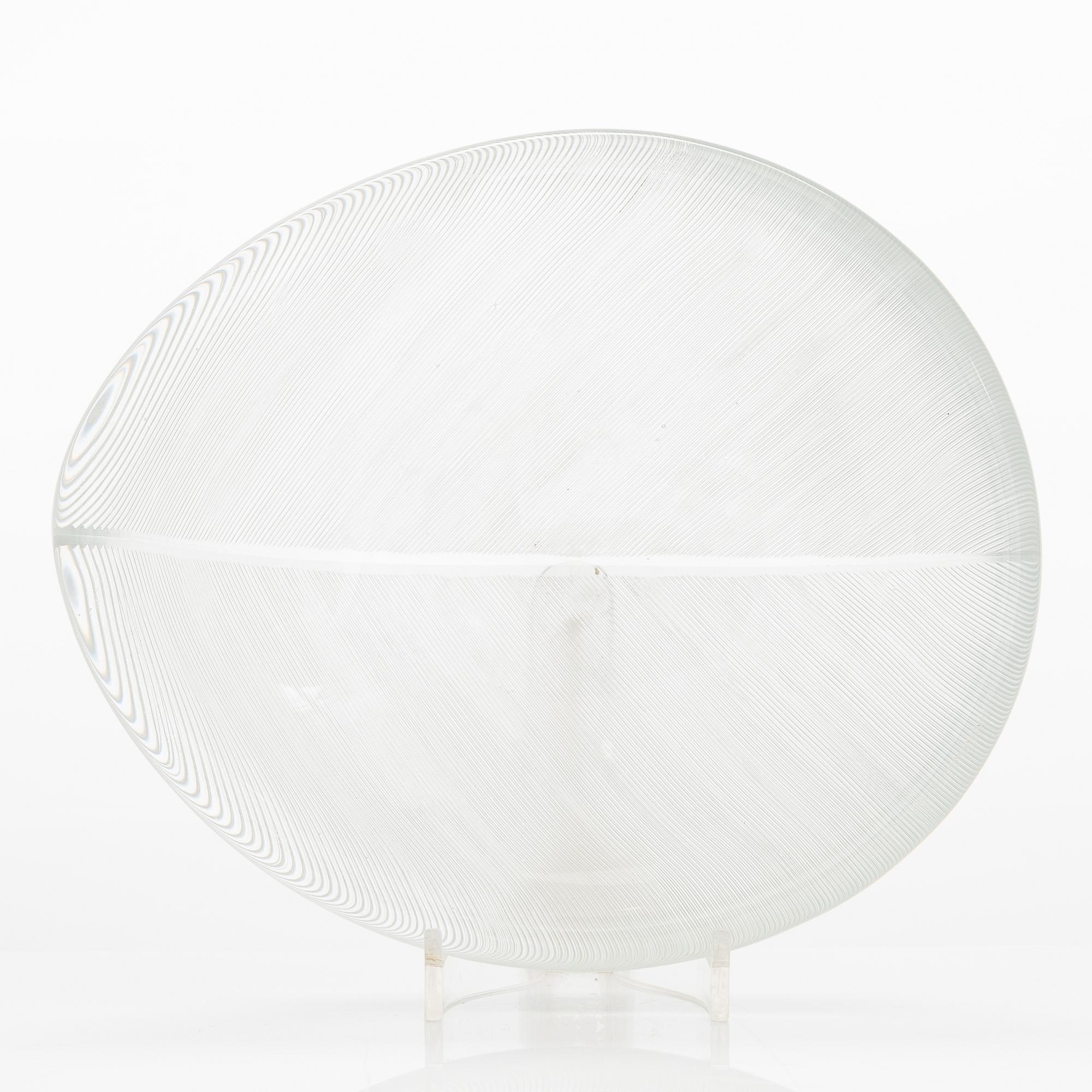 Tapio Wirkkala, art glass 'Lehti' (leaf), model 3337, signed Tapio Wirkkala Iittala.