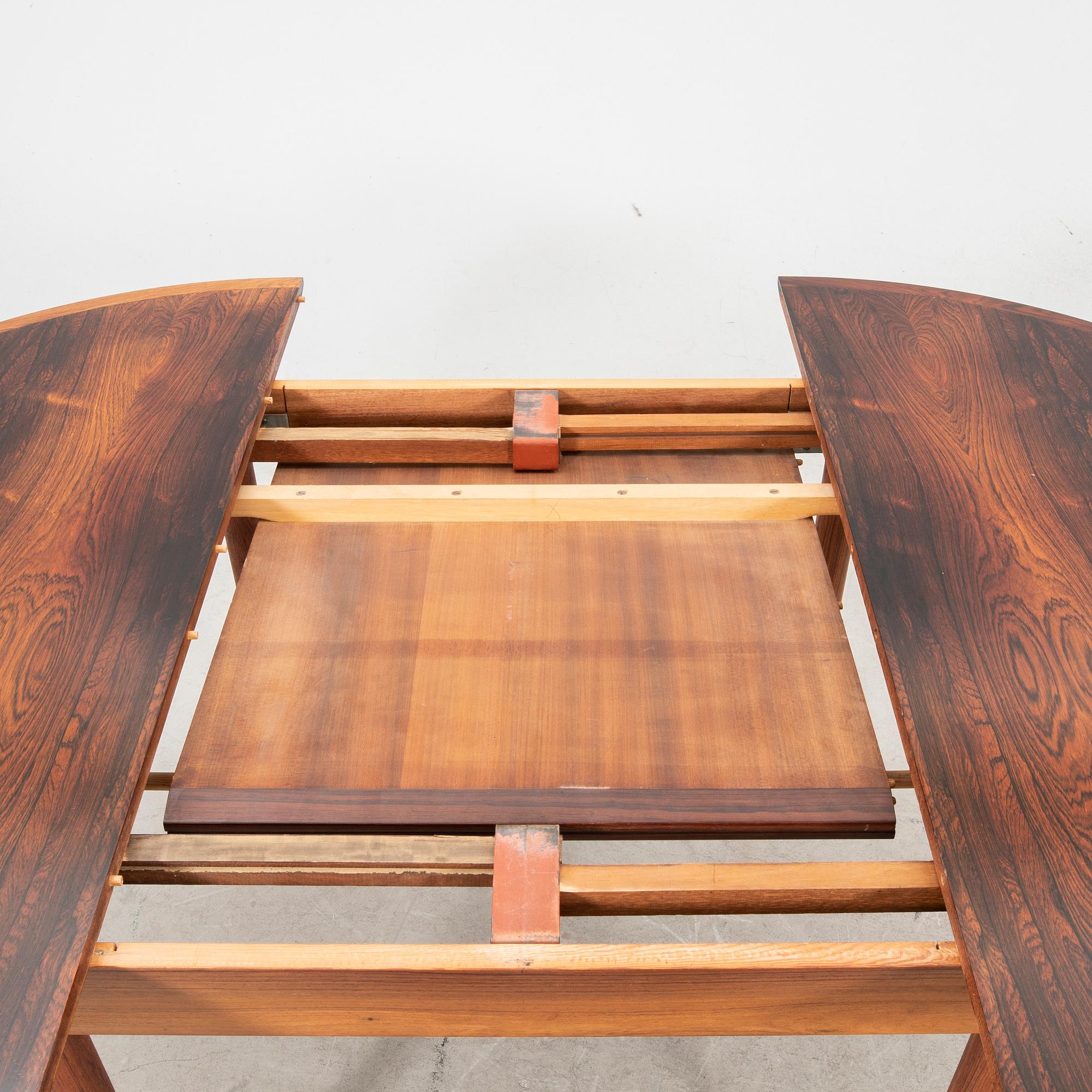 Grete Jalk,  a jacaranda dining table Denmark 1960/70s.