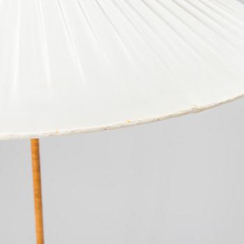 Paavo Tynell, golvlampa, modell 9602 Taito 1900-talets mitt.