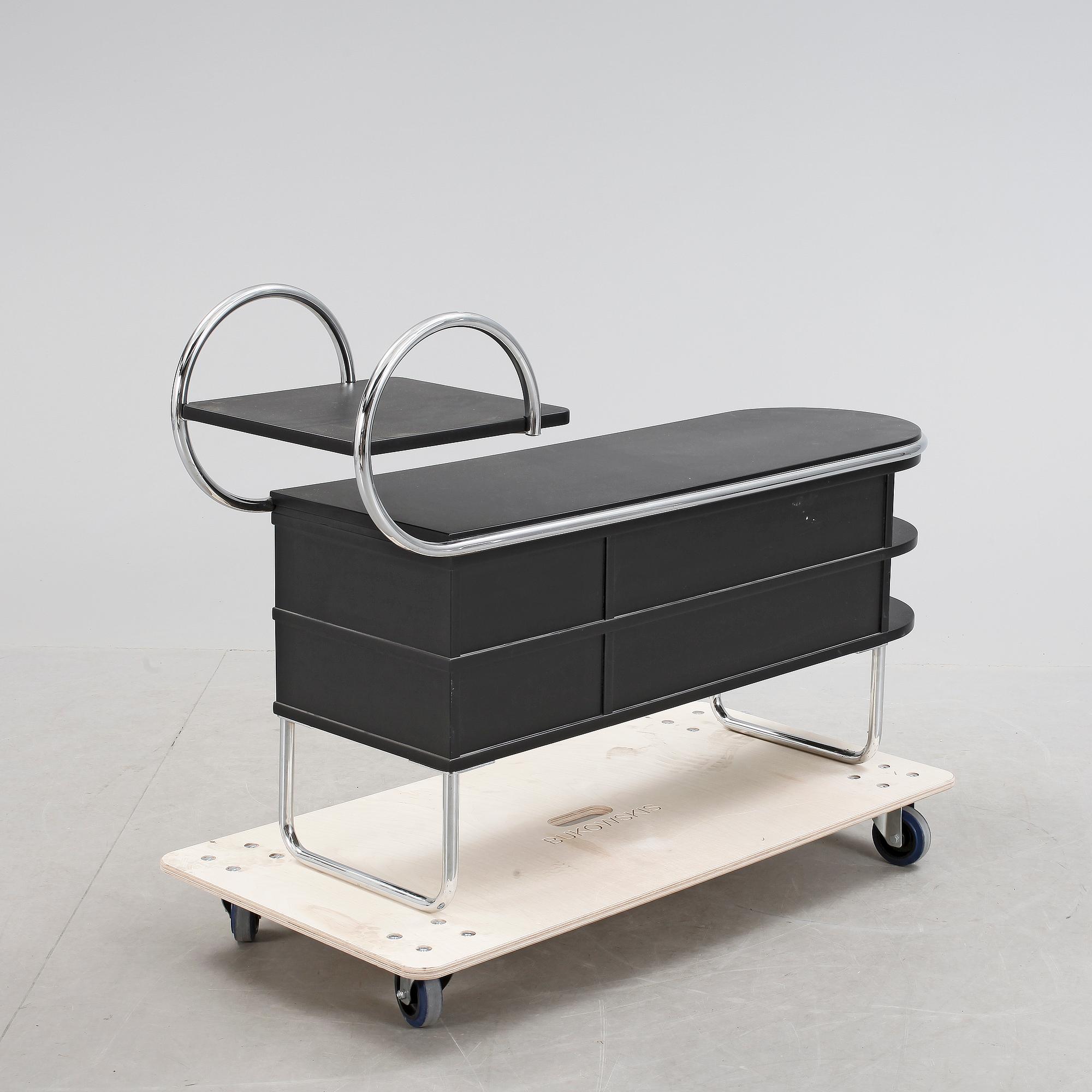 SIDEBOARD, troligen Zanotta, 19/2000-tal.