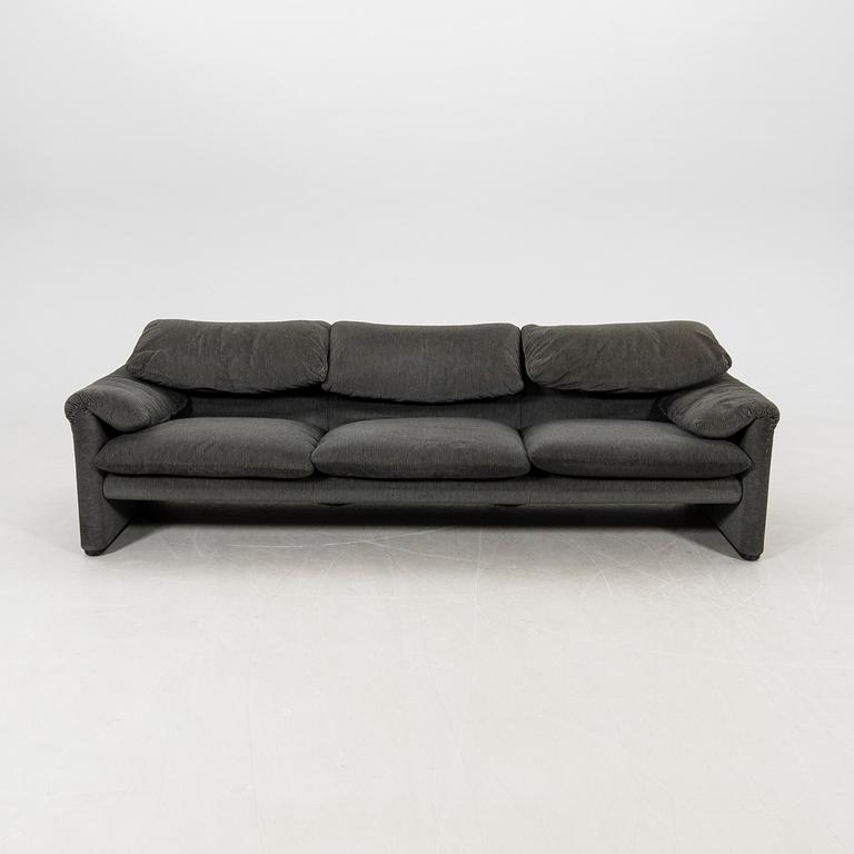 Vico Magistretti, sofa, "Maralunga", Cassina, Italy, late 20th century.