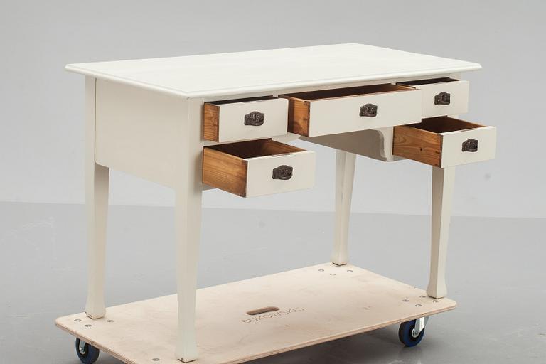 SKRIVBORD, Jugend, 1900-talets första hälft.