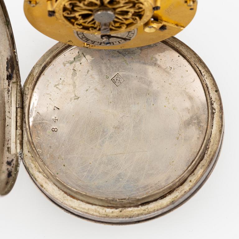 A pocket watch by Chevalier L´Ainé (watchmaker in Paris around year 1800).