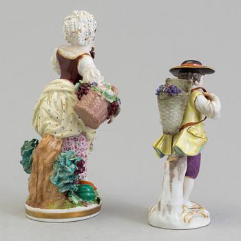 Two Meissen porcelain figurines, early 20th century.