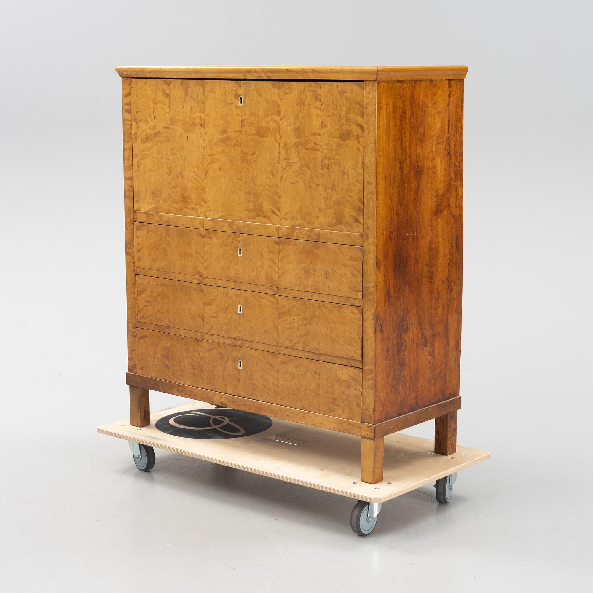 Chiffonjé, 1800-tal.