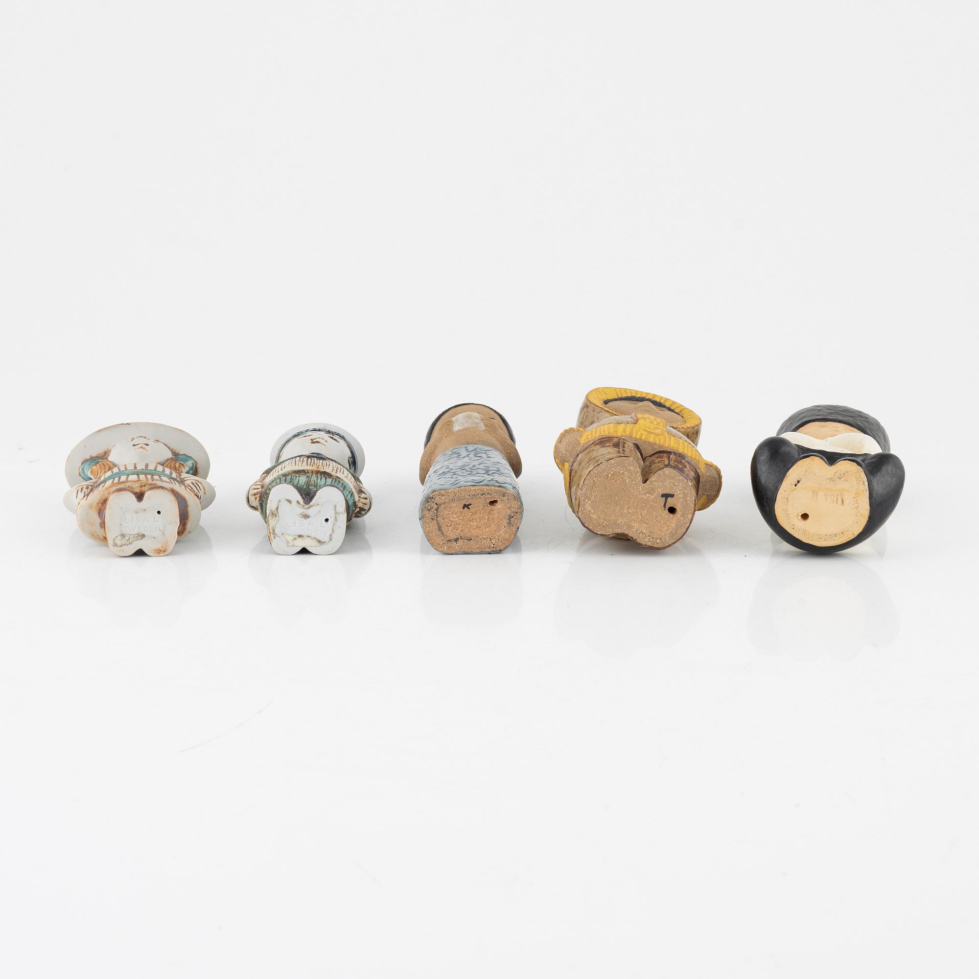 Lisa Larson, figuriner, 8 st, bl.a. ur serien "Larsons ungar", Gustavsberg.