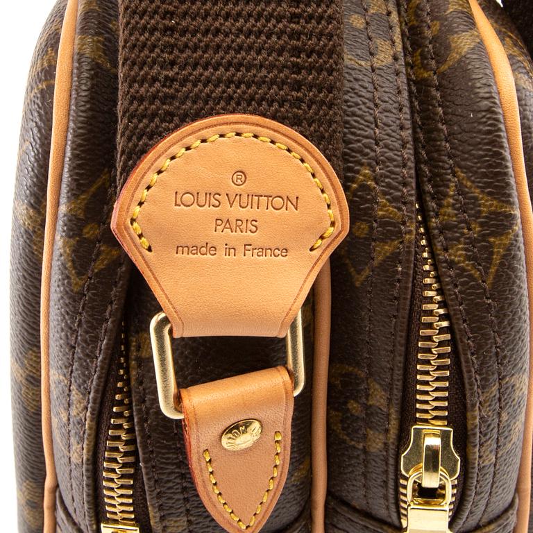 Louis Vuitton, bag, "Reporter" PM, 2002.