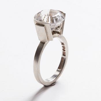 Wiwen Nilsson, ring, Lund 1962, sterling med bergkristall.