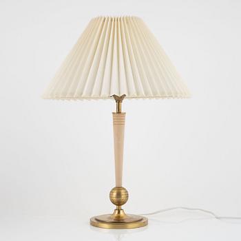 Harald Notini, a table lamp, model "15357", Arvid Böhlmarks Lampfabrik, 1940s.