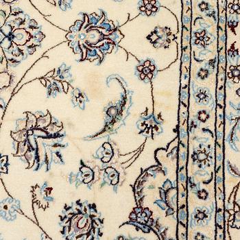 Rug, Nain, Part Silk, S.K 9 LAA, approx. 343 x 243 cm.