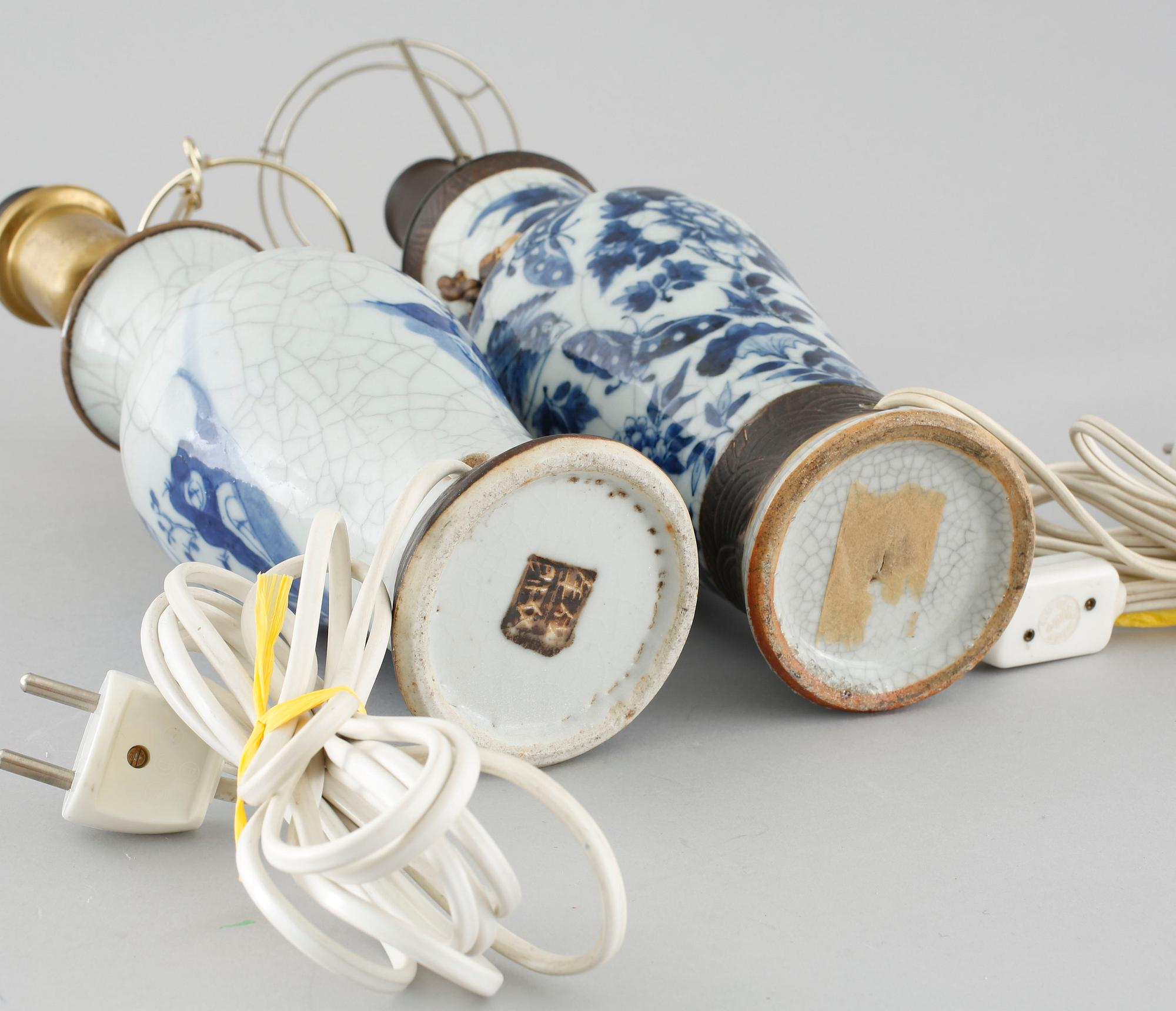 Two Chinese table lamps from the 20th century.