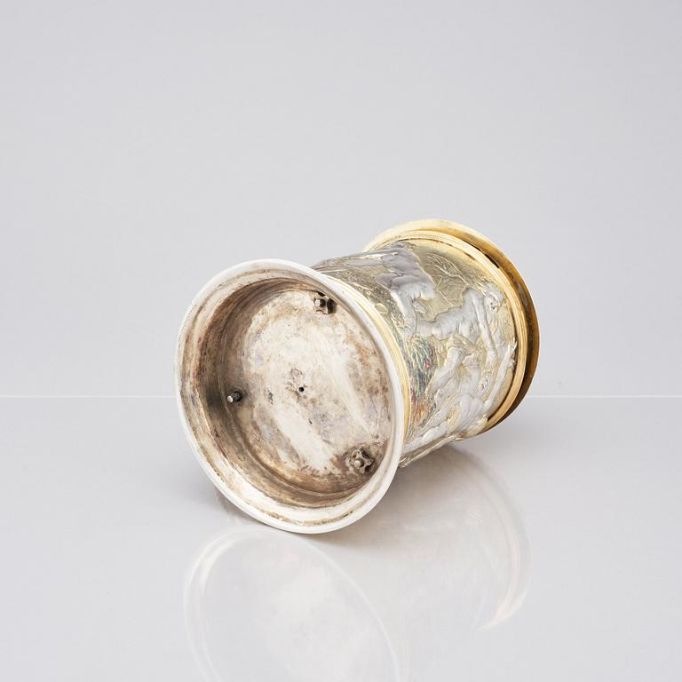 A German 17th century silver-gilt tankard,  mark of Abraham I Drentwett, Augsburg 1645-50.