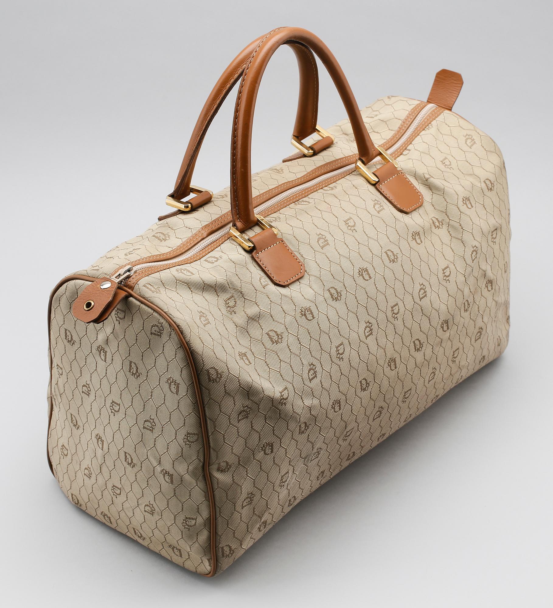 VÄSKA, Christian Dior.