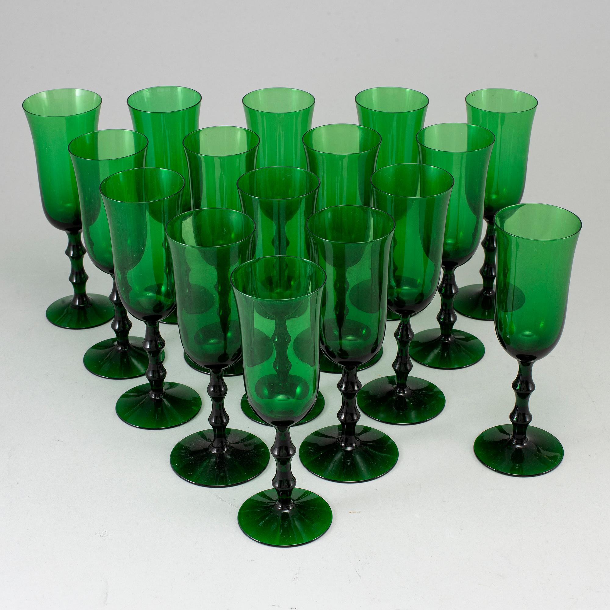 SIMON GATE, 16 champagne glasses, 'Salut', Orrefors Sandvik.