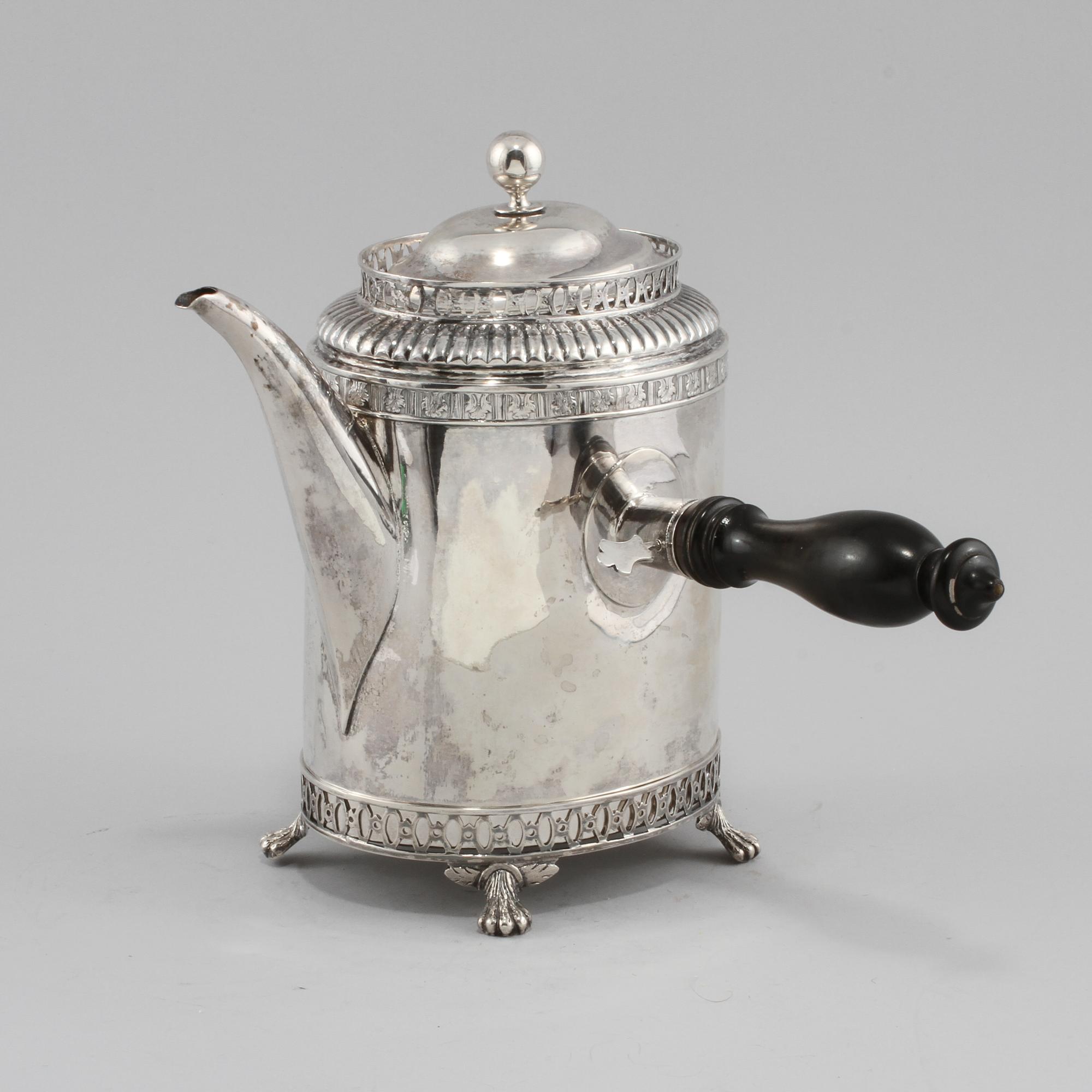 KANNA, silver, Gustaf Åberg, Jönköping, 1814. Vikt 736 gram.