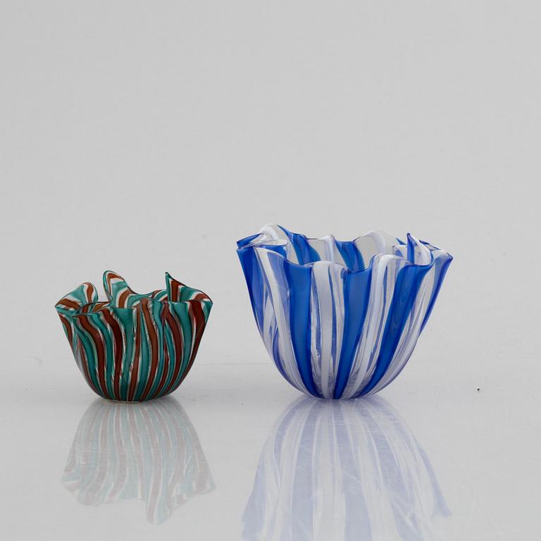 Skålar, 4 st, glas, bl.a. Sven Palmqvist, Orrefors och Venini, Murano, Italien.