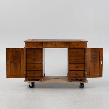 Skrivbord, sent 1800-tal.