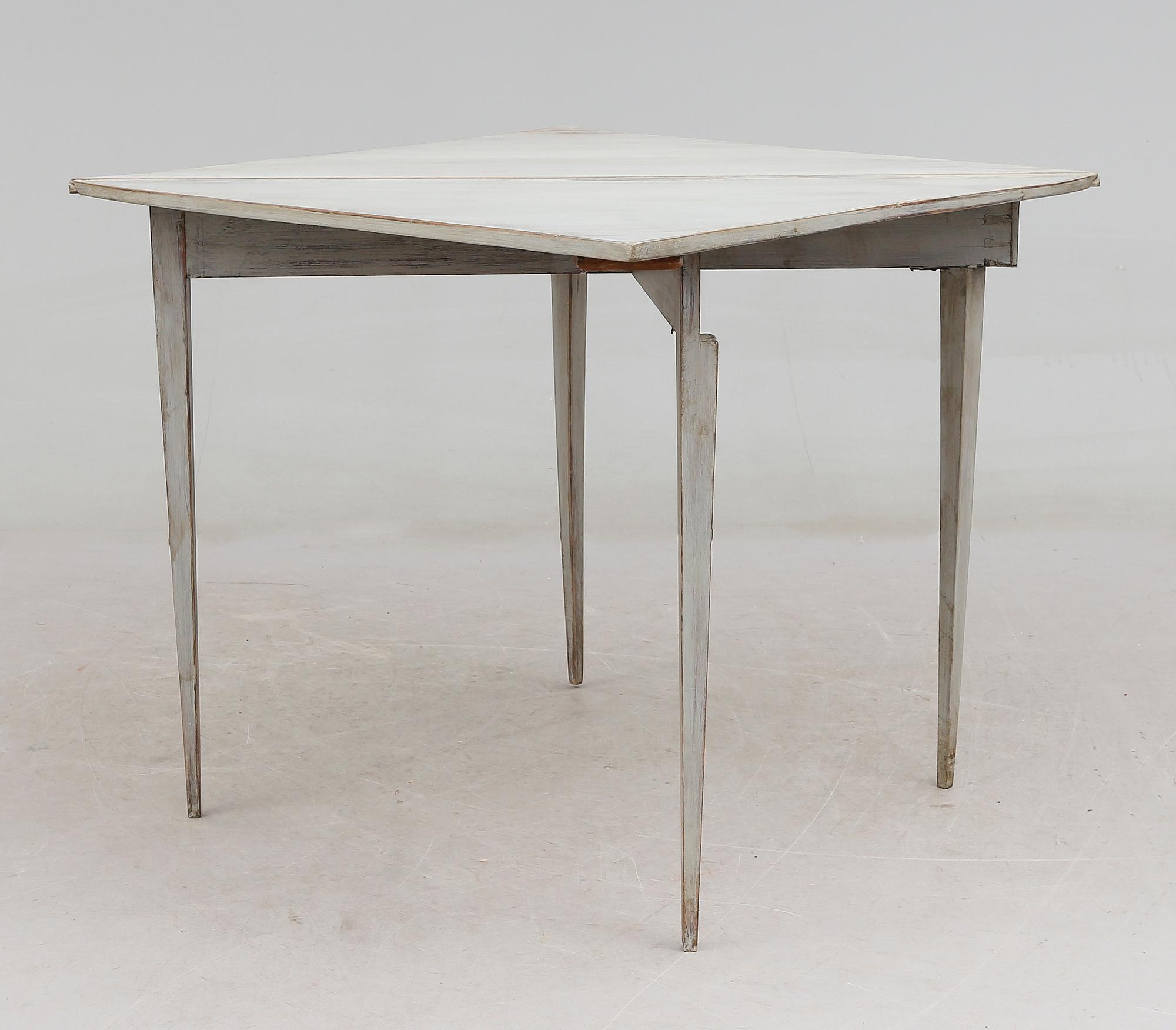 HÖRNBORD, 1800-talets mitt.