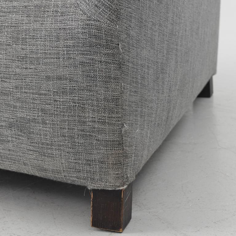 Antonio Citterio, armchair, "Kalos", Maxalto, B&B Italia.