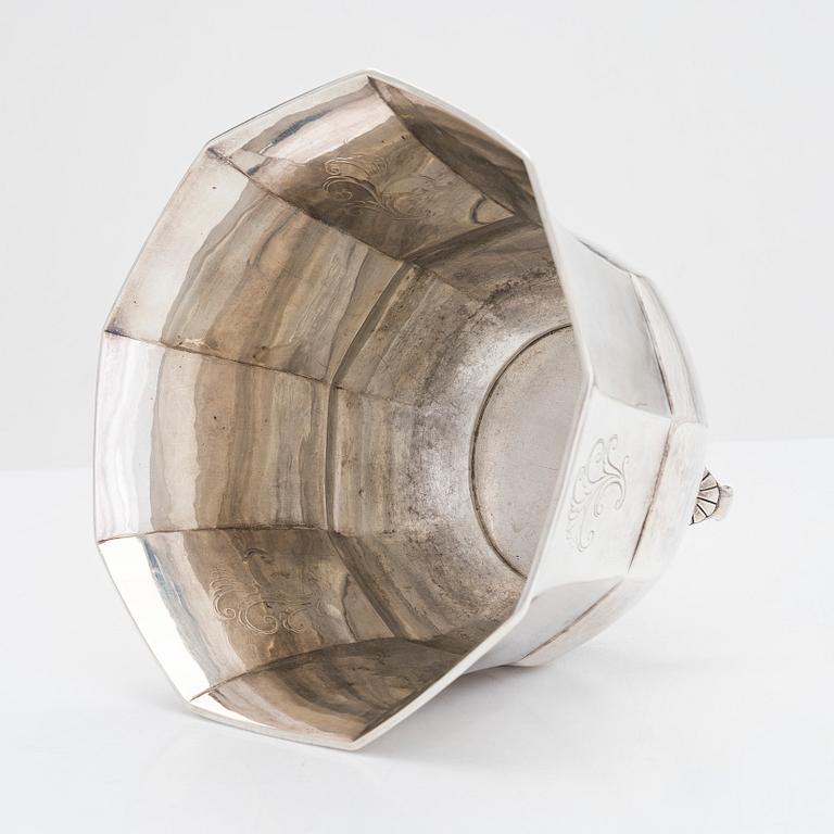 Ytterfoder, silver, GAB Stockholm 1931.