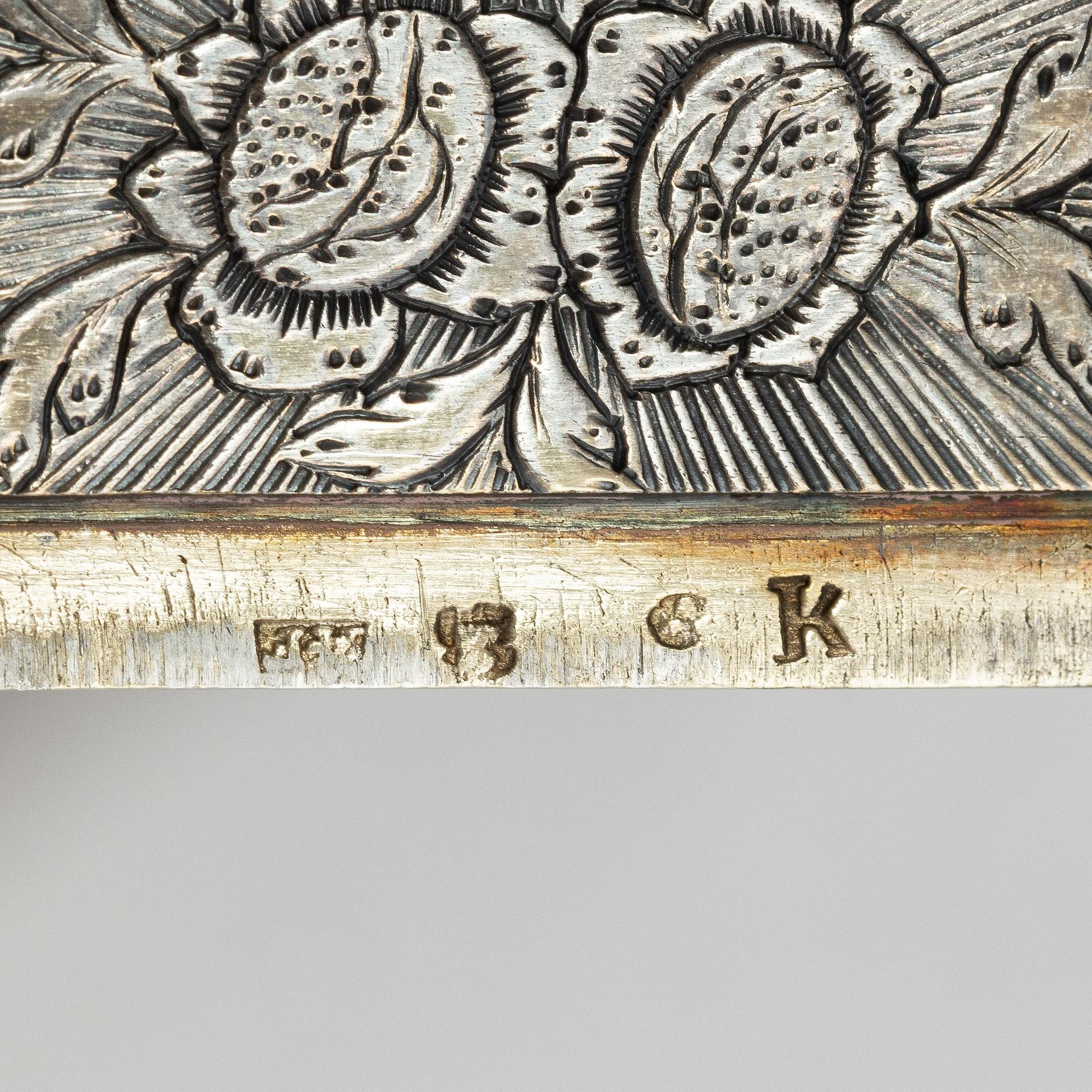 Arvid Floberg, dosa, delvis förgyllt silver, Stockholm 1768. Rokoko.