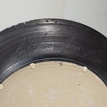 Carl Cunningham-Cole, a large stoneware bowl, signed.