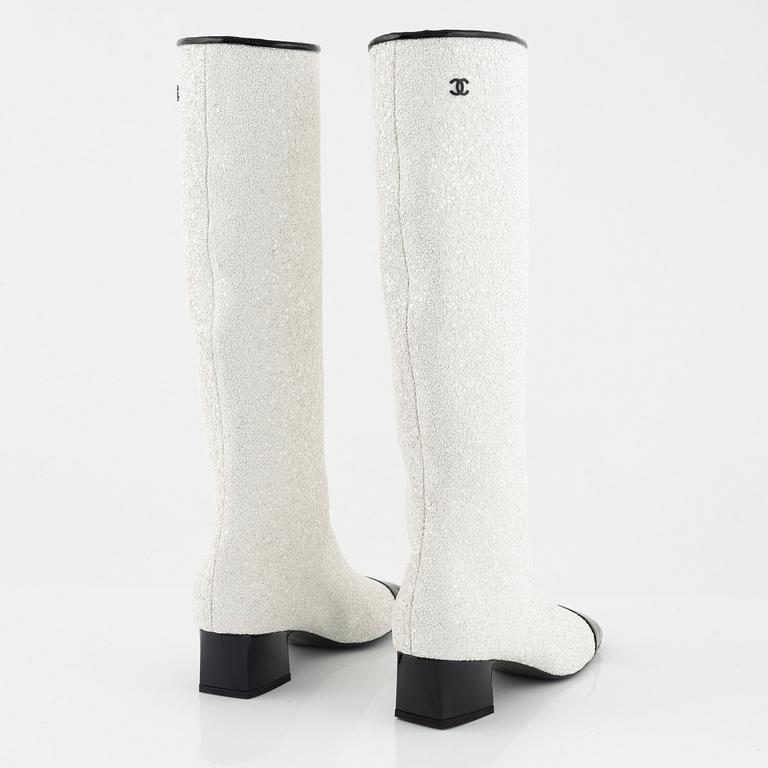 Chanel, a pair of sequin high boots, size 37.