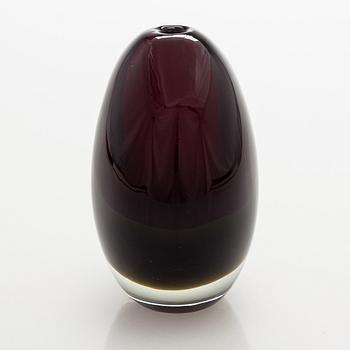 Kaj Franck, a 'KF 240' vase signed K. Franck Nuutajärvi Notsjö -61.