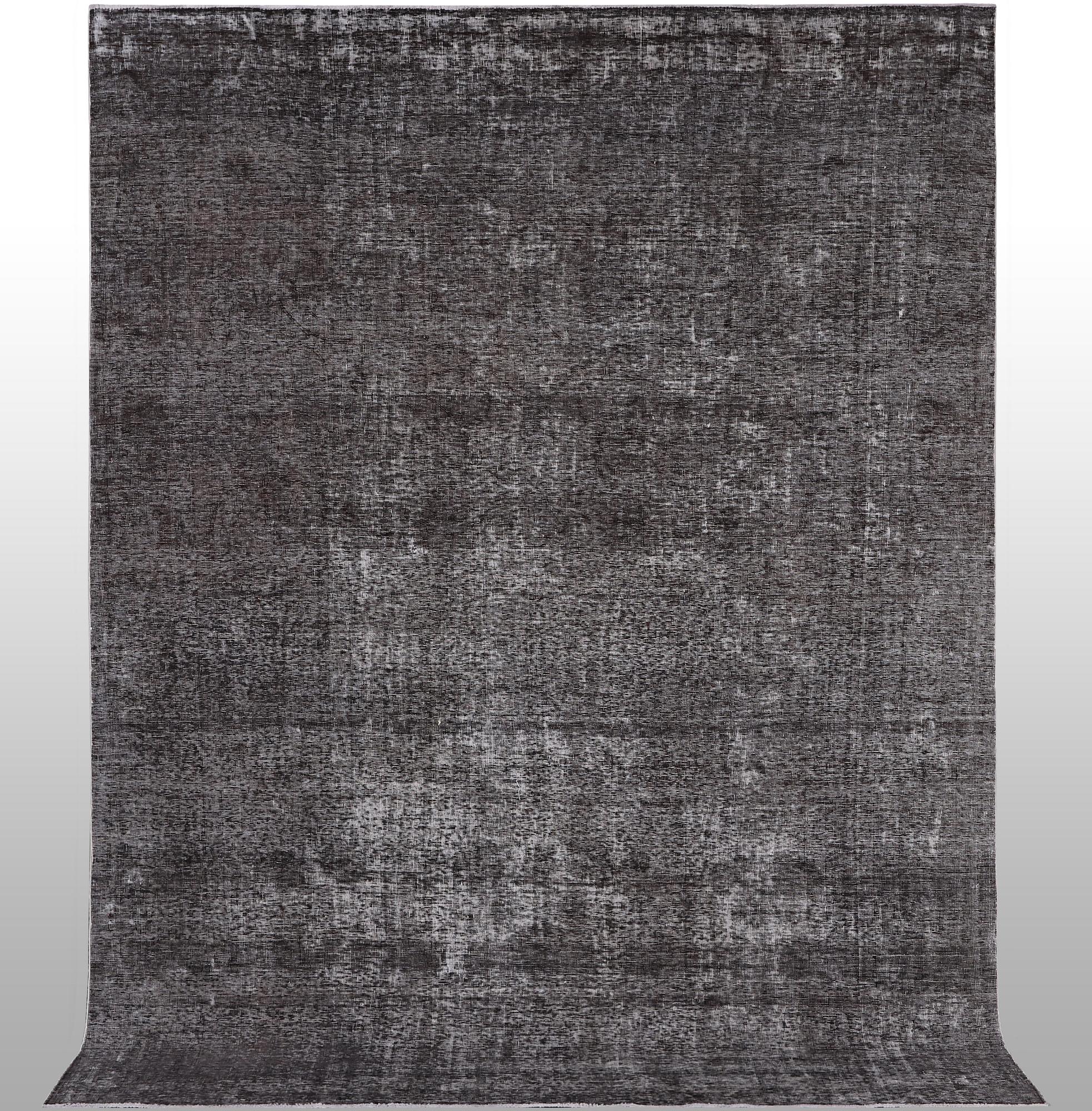 A carpet, oriental, vintage design, ca 351 x 244 cm.