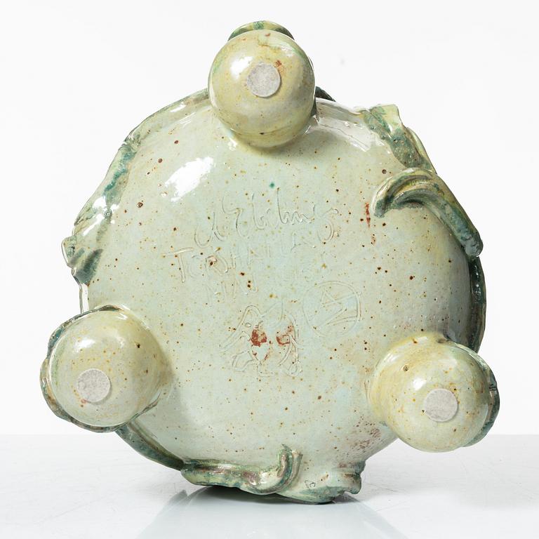 Allan Ebeling, a glazed ceramic tureen with cover, Torshälla 1938.