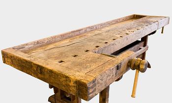 A 19th/20th century carpenter's bench.