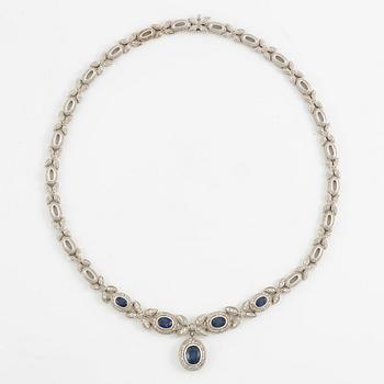 Necklace 18K white gold with sapphires and brilliant-cut diamonds.