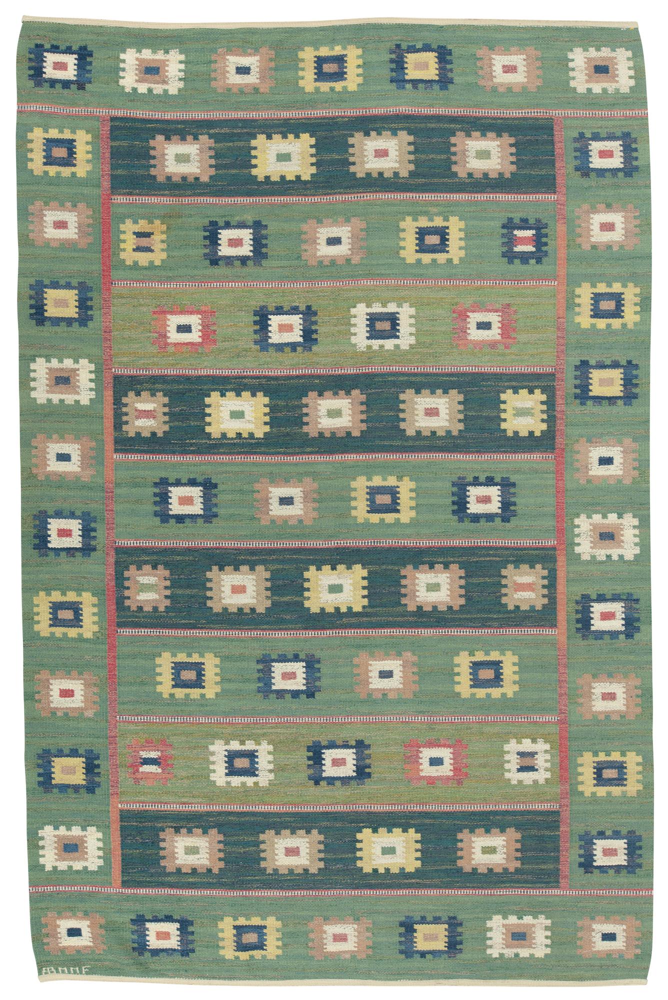 Märta Måås-Fjetterström, MATTA. "Grön äng". Rölakan. 306 x 200,5 cm. Signerad AB MMF.