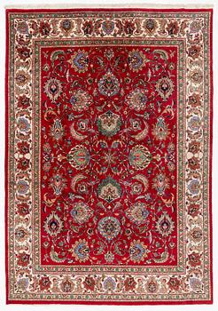 Carpet, Tabriz, approx. 394 x 279 cm.