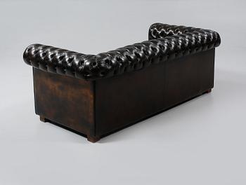 SOFFA, chesterfieldmodell, 1900-talets andra hälft.