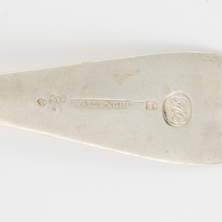 Skedar, 8 st, silver, olika mästare, 17-1800-tal.