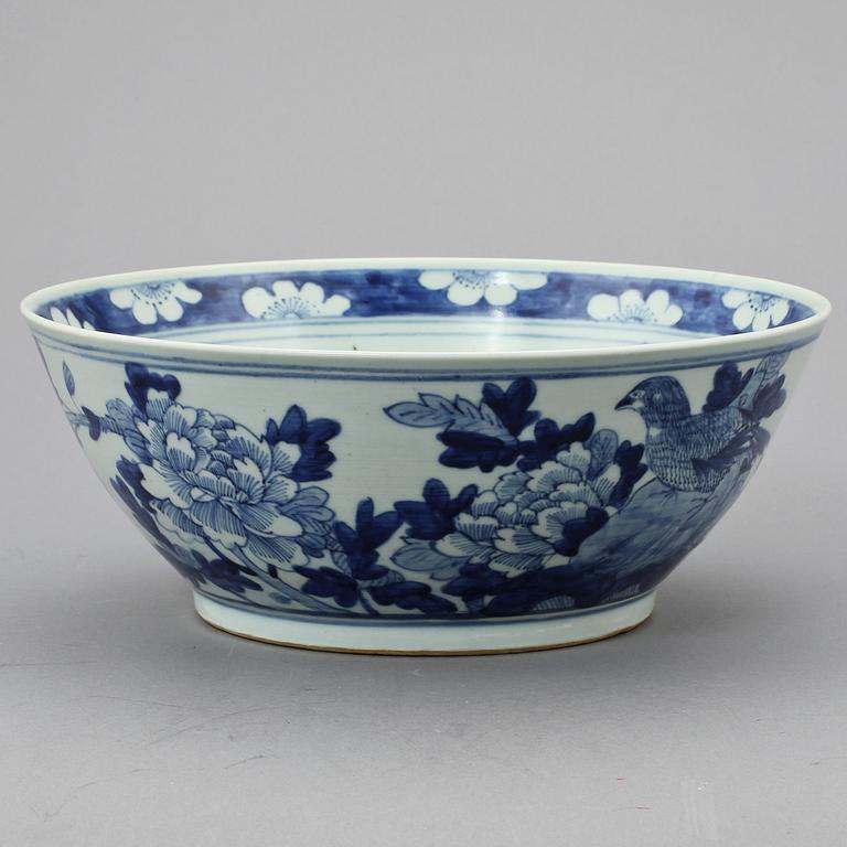 BÅLSKÅL, porslin, Kina, 1800-tal.